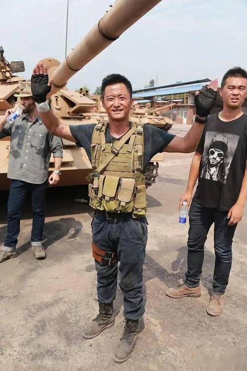 新澳今晚特9点30开什么和51岁吴京赛车冠军与吴京跑车
