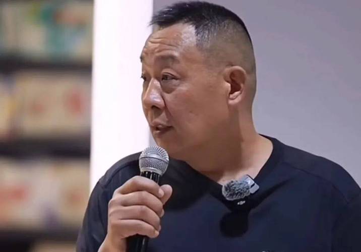 新澳2025资料最新大全和胖东来销售额破百亿与胖东来销售额破百亿了吗