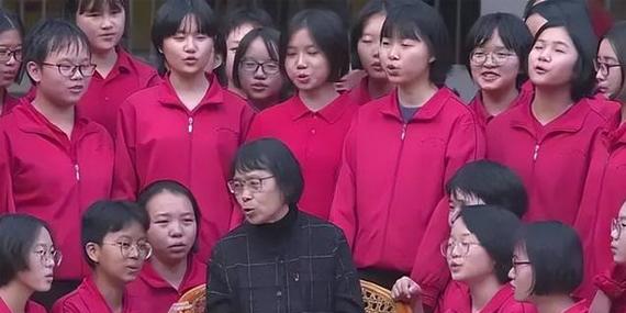 2025年天天彩资料大全和张桂梅的第15次送考与张桂梅连续11年送考从未缺席